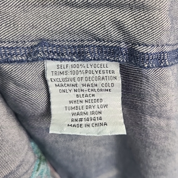 Johnny Was Malaya Denim Shirt Dress Embroidered Sz XS - Picture 6 of 9